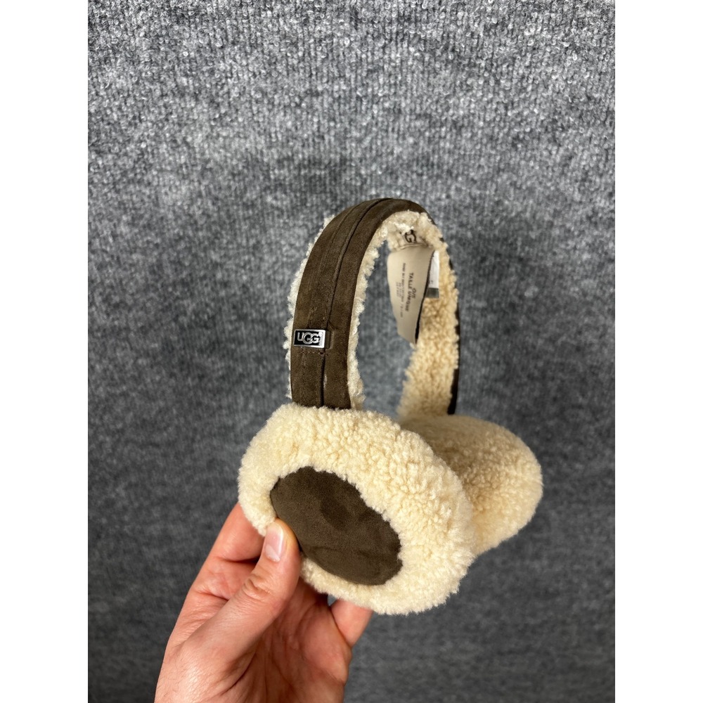 UGG Earmuffs Brown Suede Australia Shearling Sheepskinβ Winter Accessory O/S
